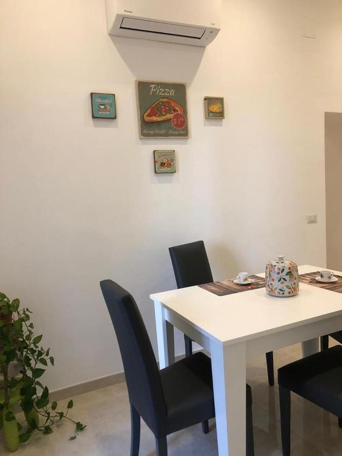Annie'S Riviera Apartment Наполи Екстериор снимка