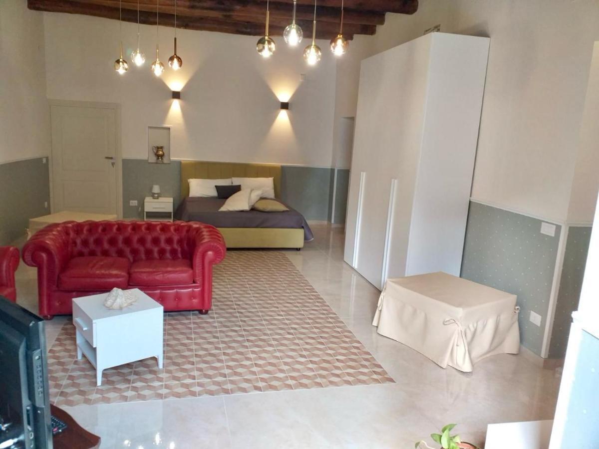 Annie'S Riviera Apartment Наполи Екстериор снимка